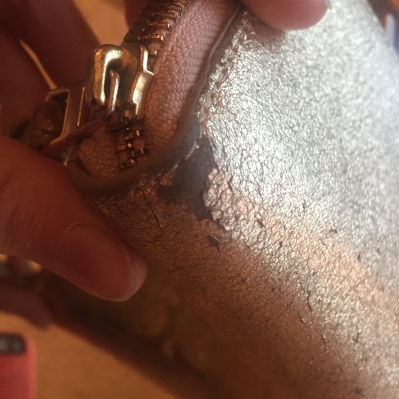 Tory Burch Wallet - Picture 3 of 8